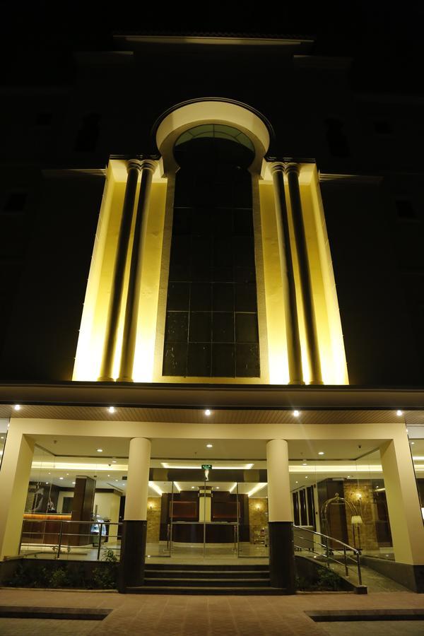 ריאד Flora Hotel Suite 2 فلورا2 للشقق المخدومة מראה חיצוני תמונה