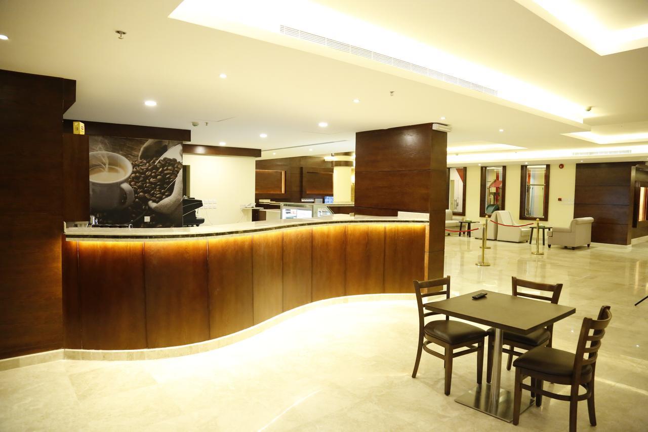 ריאד Flora Hotel Suite 2 فلورا2 للشقق المخدومة מראה חיצוני תמונה
