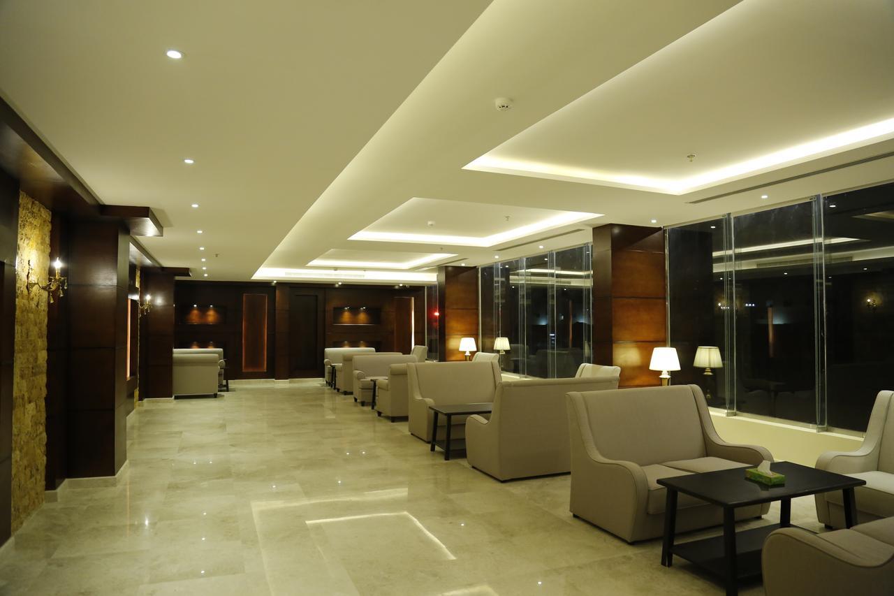 ריאד Flora Hotel Suite 2 فلورا2 للشقق المخدومة מראה חיצוני תמונה