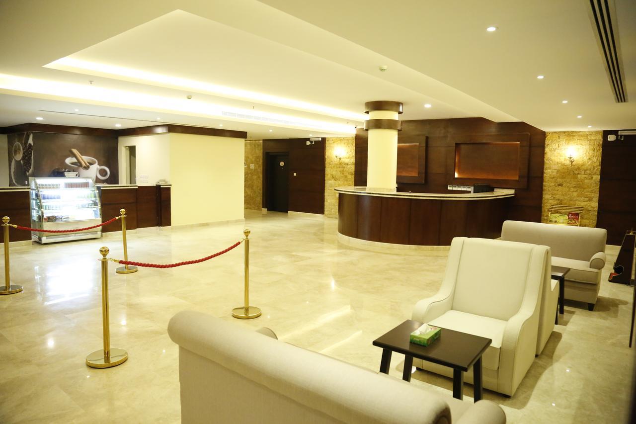 ריאד Flora Hotel Suite 2 فلورا2 للشقق المخدومة מראה חיצוני תמונה