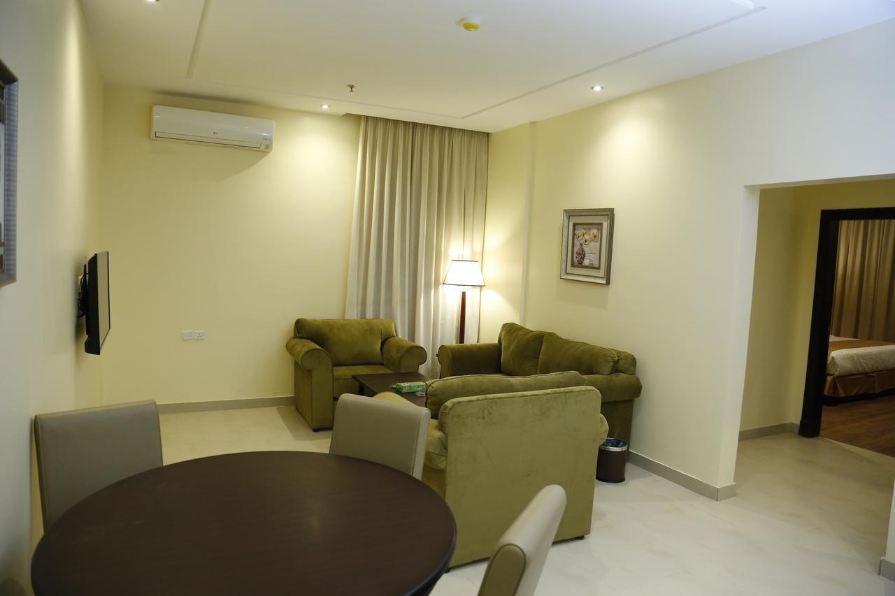ריאד Flora Hotel Suite 2 فلورا2 للشقق المخدومة מראה חיצוני תמונה