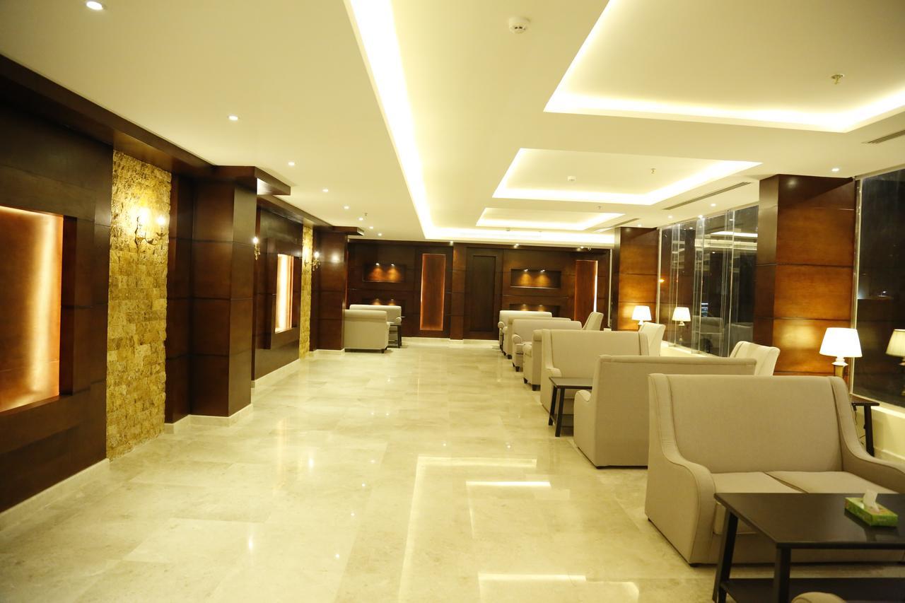 ריאד Flora Hotel Suite 2 فلورا2 للشقق المخدومة מראה חיצוני תמונה