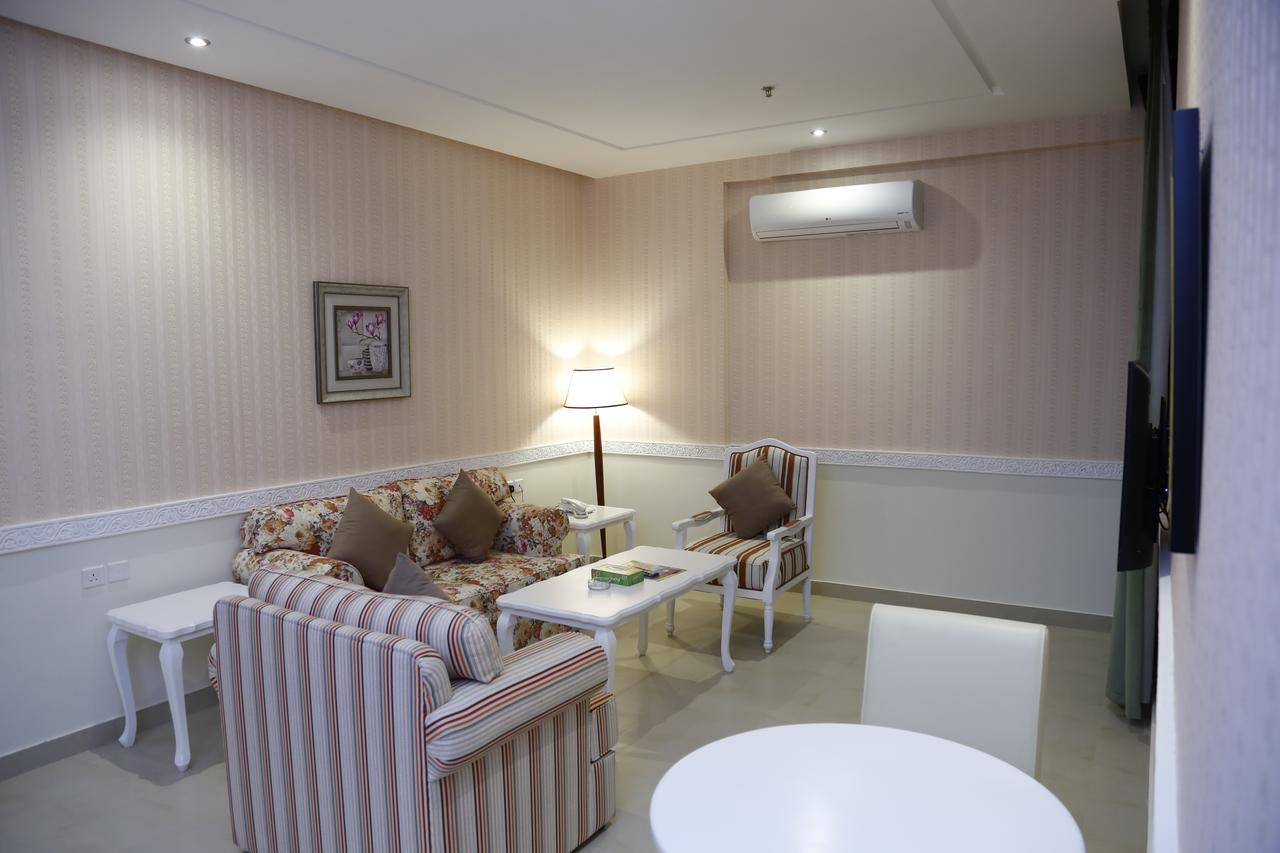ריאד Flora Hotel Suite 2 فلورا2 للشقق المخدومة מראה חיצוני תמונה