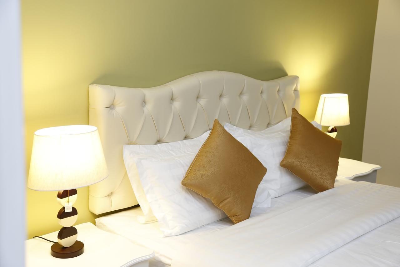 ריאד Flora Hotel Suite 2 فلورا2 للشقق المخدومة מראה חיצוני תמונה