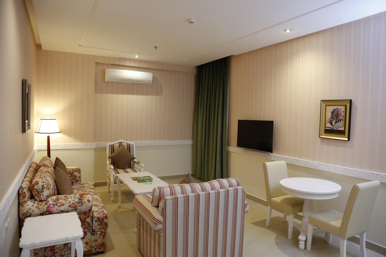 ריאד Flora Hotel Suite 2 فلورا2 للشقق المخدومة מראה חיצוני תמונה