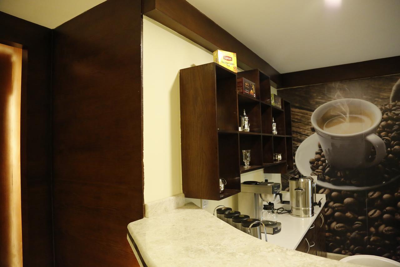 ריאד Flora Hotel Suite 2 فلورا2 للشقق المخدومة מראה חיצוני תמונה