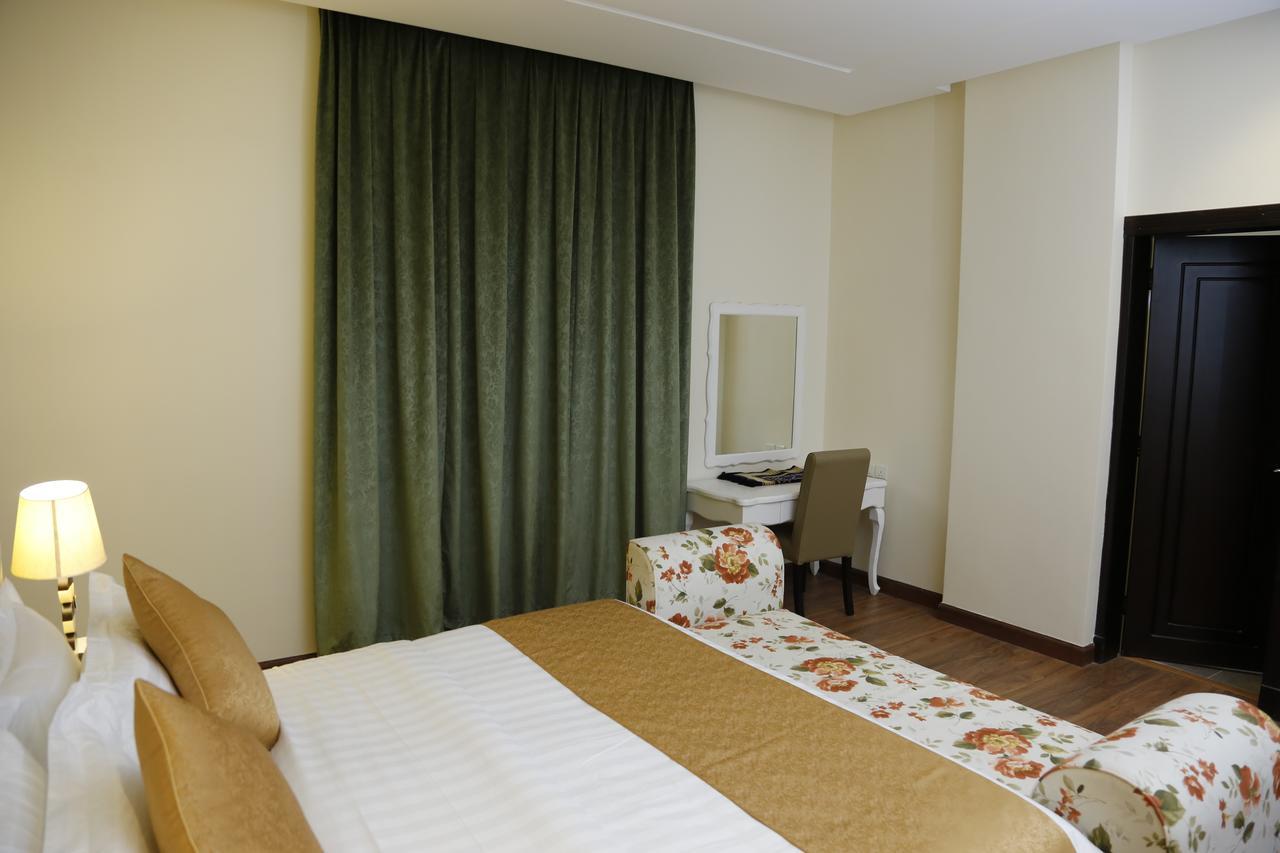 ריאד Flora Hotel Suite 2 فلورا2 للشقق المخدومة מראה חיצוני תמונה